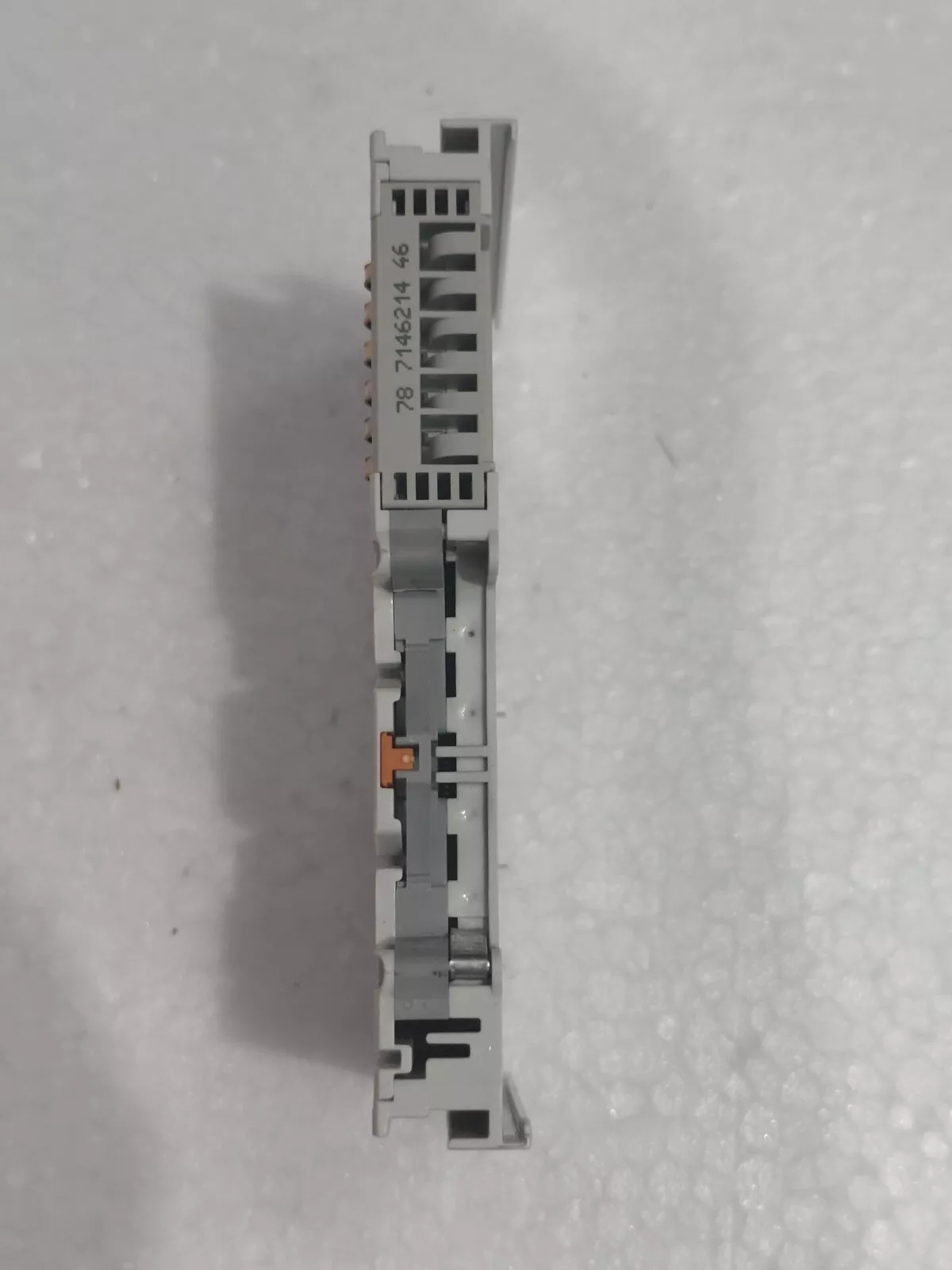 Beckhoff EtherCat EL2004 4-Channel Digital Output Module - Vue 2